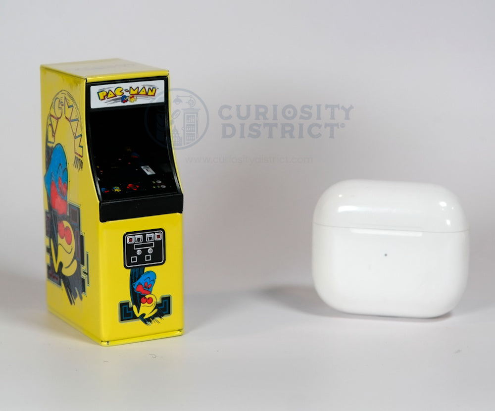 Pac-Man Arcade Strawberry Candy size with earpods case