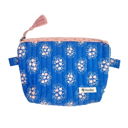 Side view of the Penny pouch