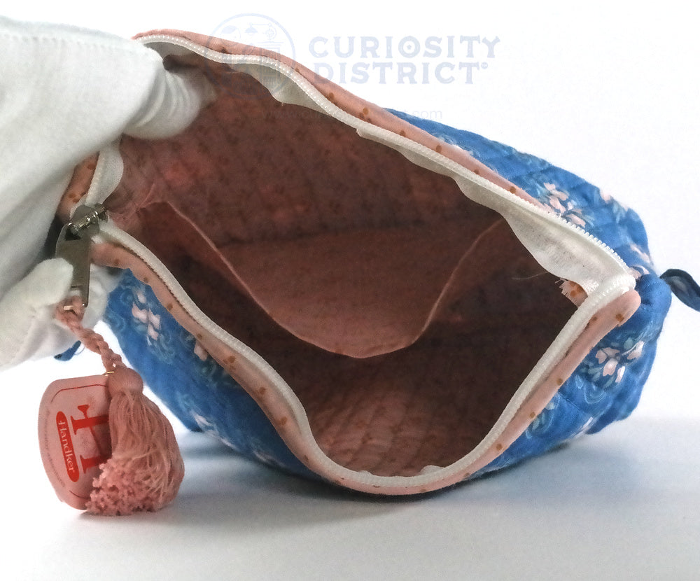 Inside view of the Penny pouch